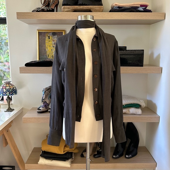 🌟SOLD🌟 Linen Gauze Jacket - Picture 3 of 5